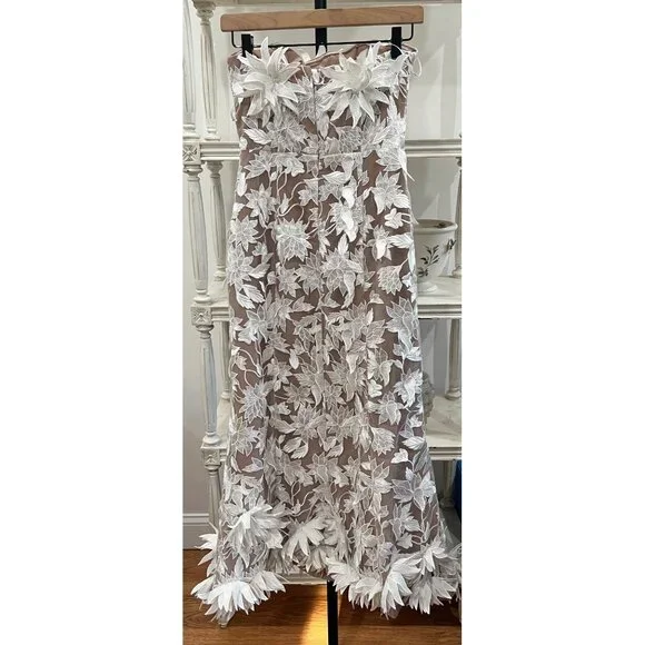 Elliatt Valentina Strapless Floral Dress Size Small White Bridal Midi
